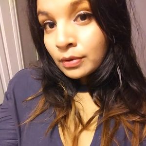 Meet your Posher, Alix